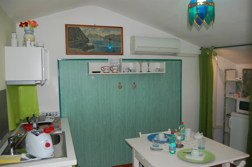 Le Coin Vert Фрегене Экстерьер фото